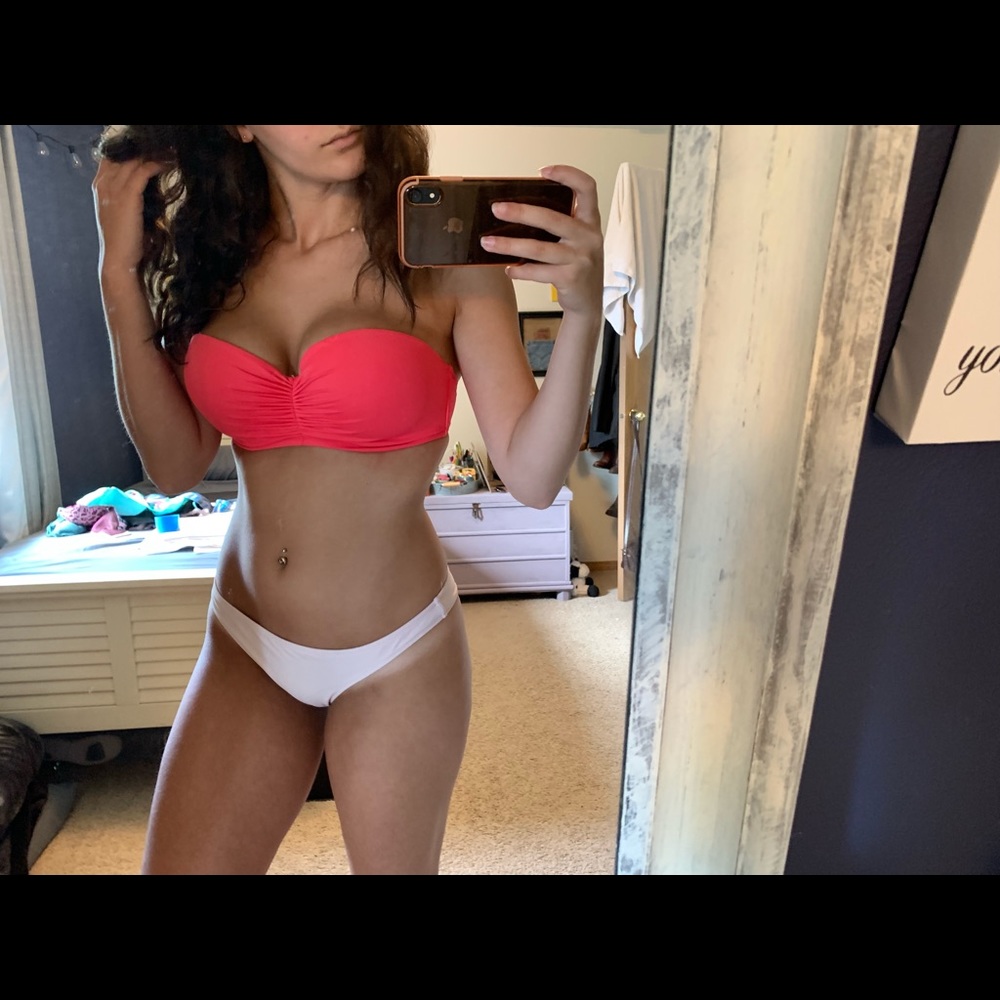 Victoria’s Secret Bandeau Bikini Top